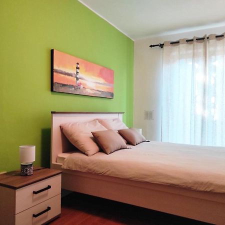 Apartment Helena Pula Extérieur photo