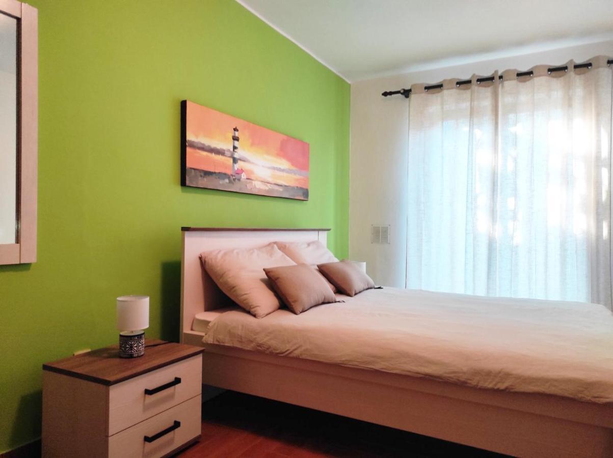 Apartment Helena Pula Extérieur photo